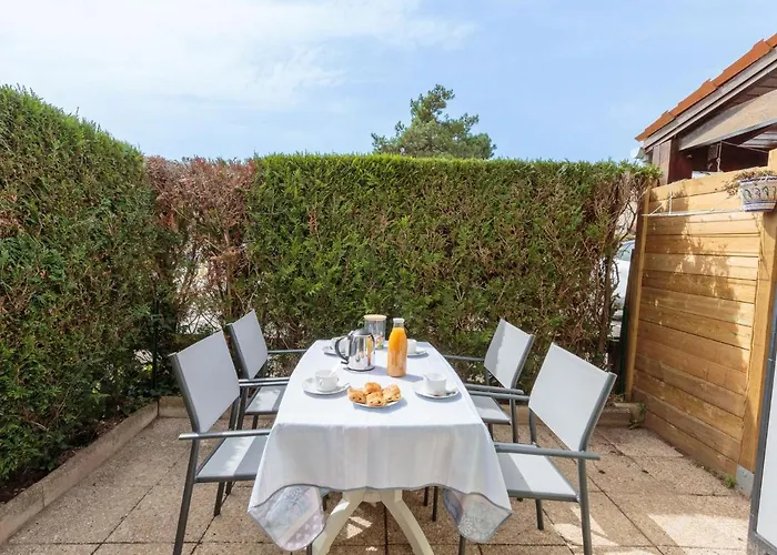 Сasa de vacaciones Les Jardins De La Palmyre-2 By Interhome Les Mathes